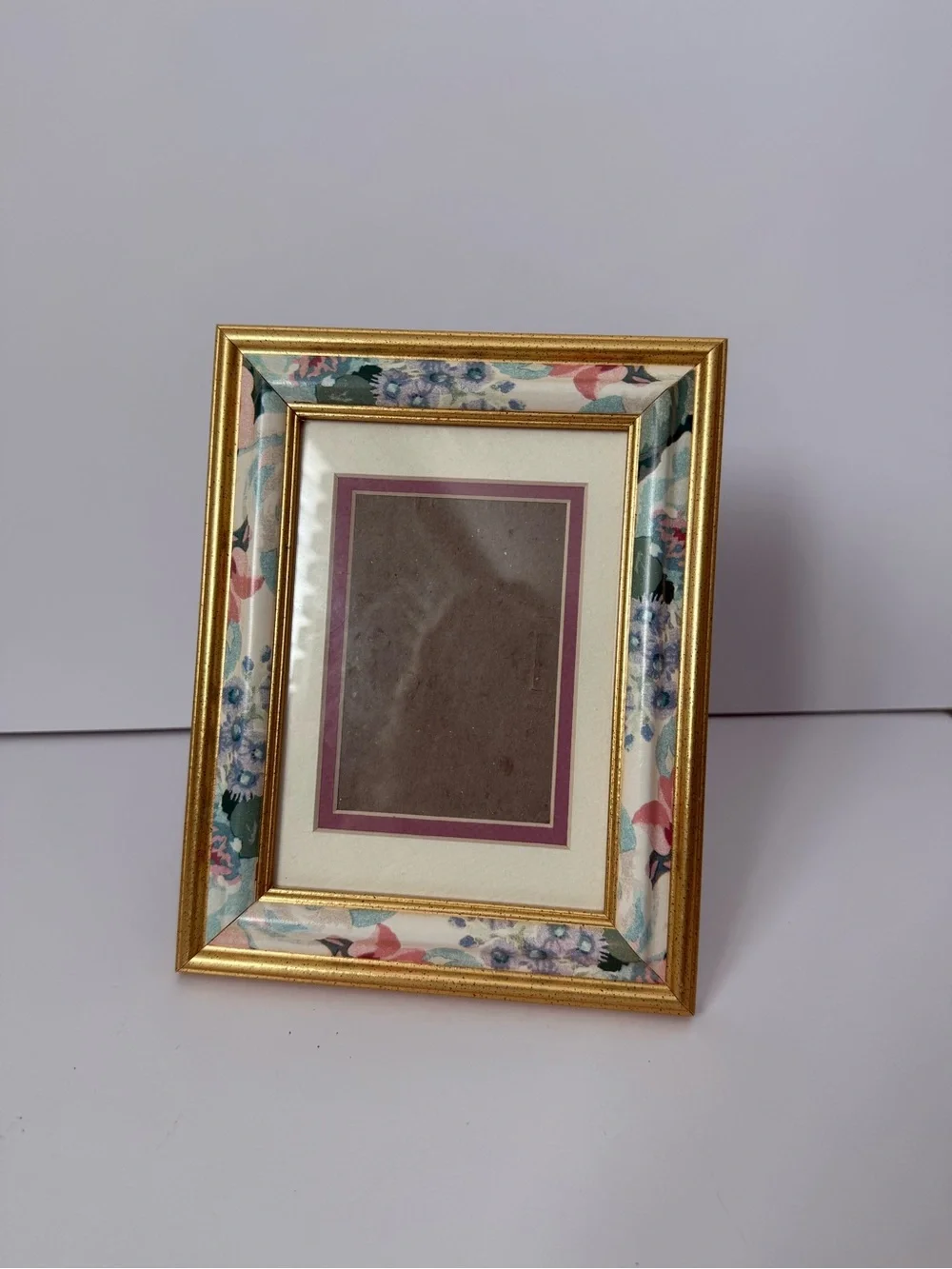 Floral Gold Accent Photo Frame - Cream, Pink & Green